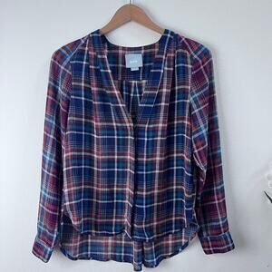 Anthropologie Maeve Sheere Plaid Printed Long Sleeve Blouse V-Neck Size Medium